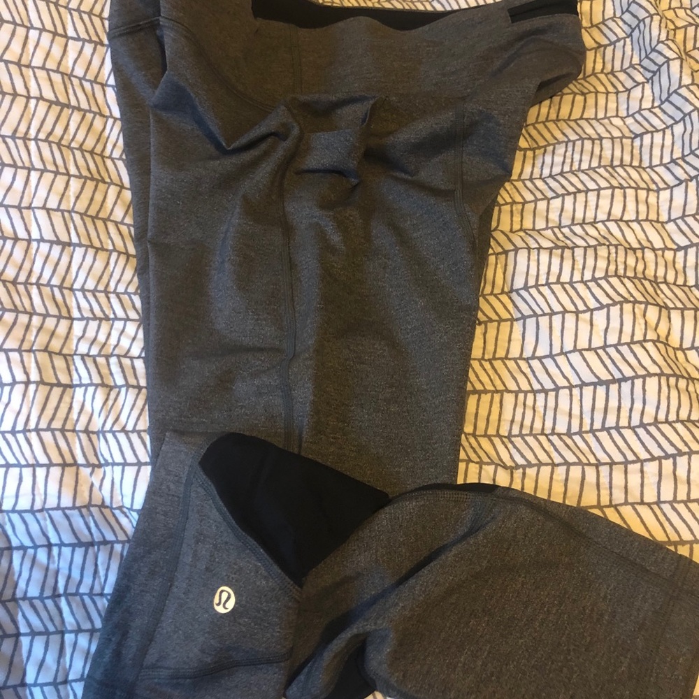 NWOT Lululemon Size 10 Cropped Leggings
